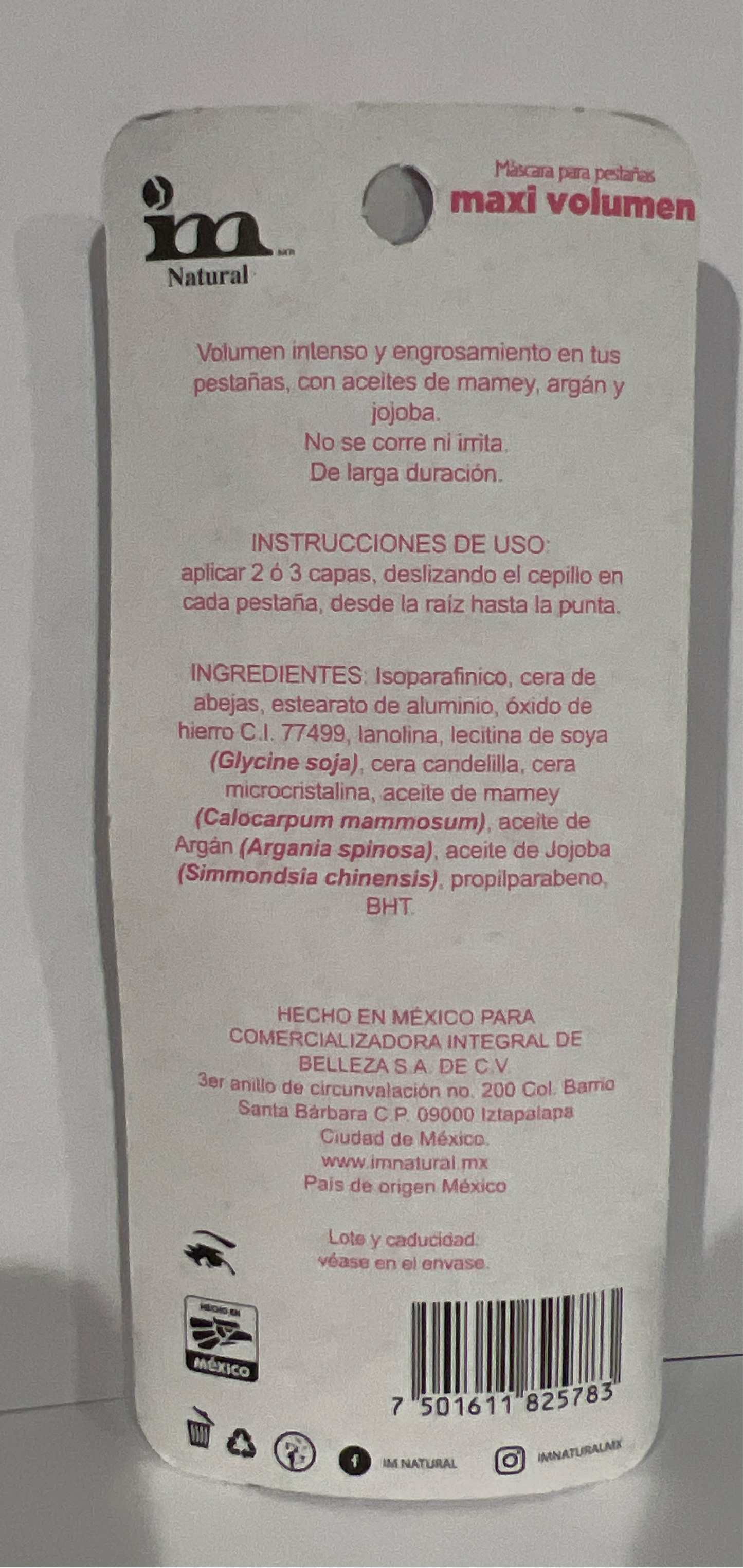 Natural macro eyelash extension mascara