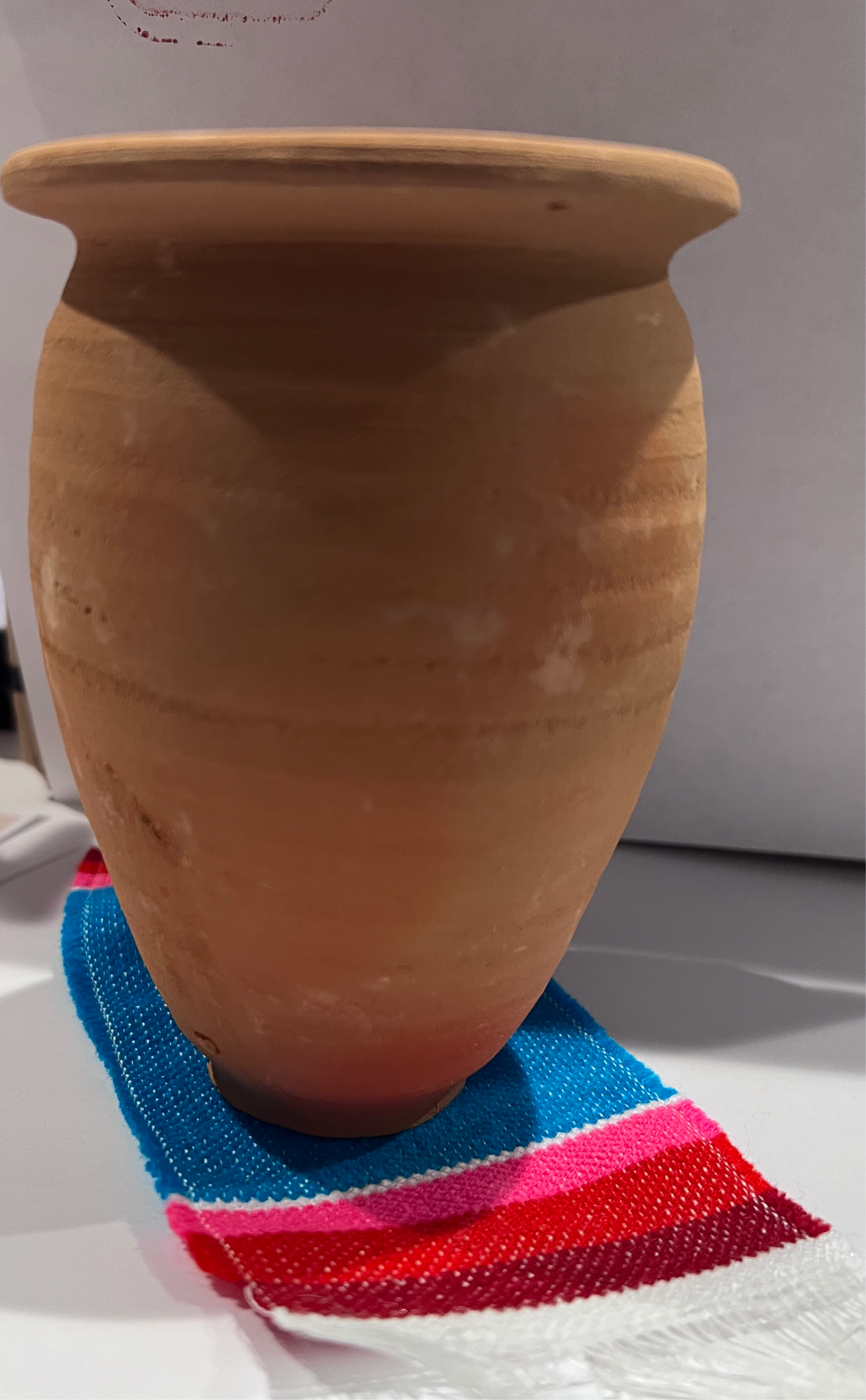 Clay cantarito
